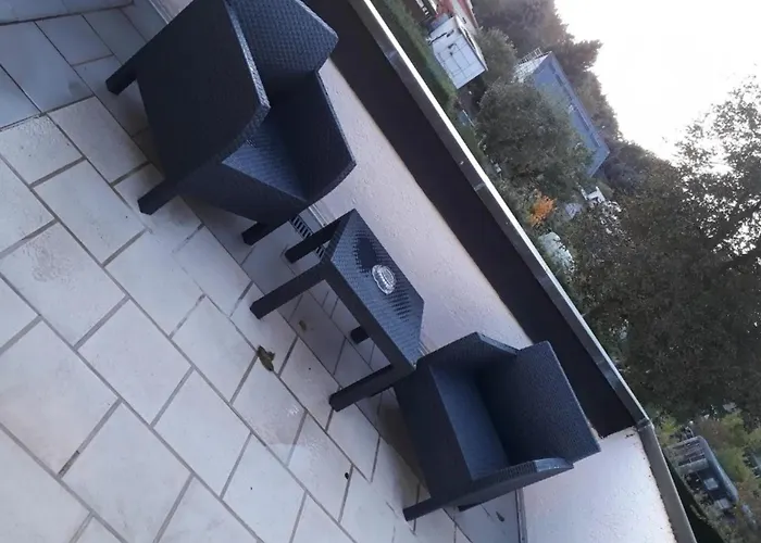 Schoene 3,5 Zimmerwohnung